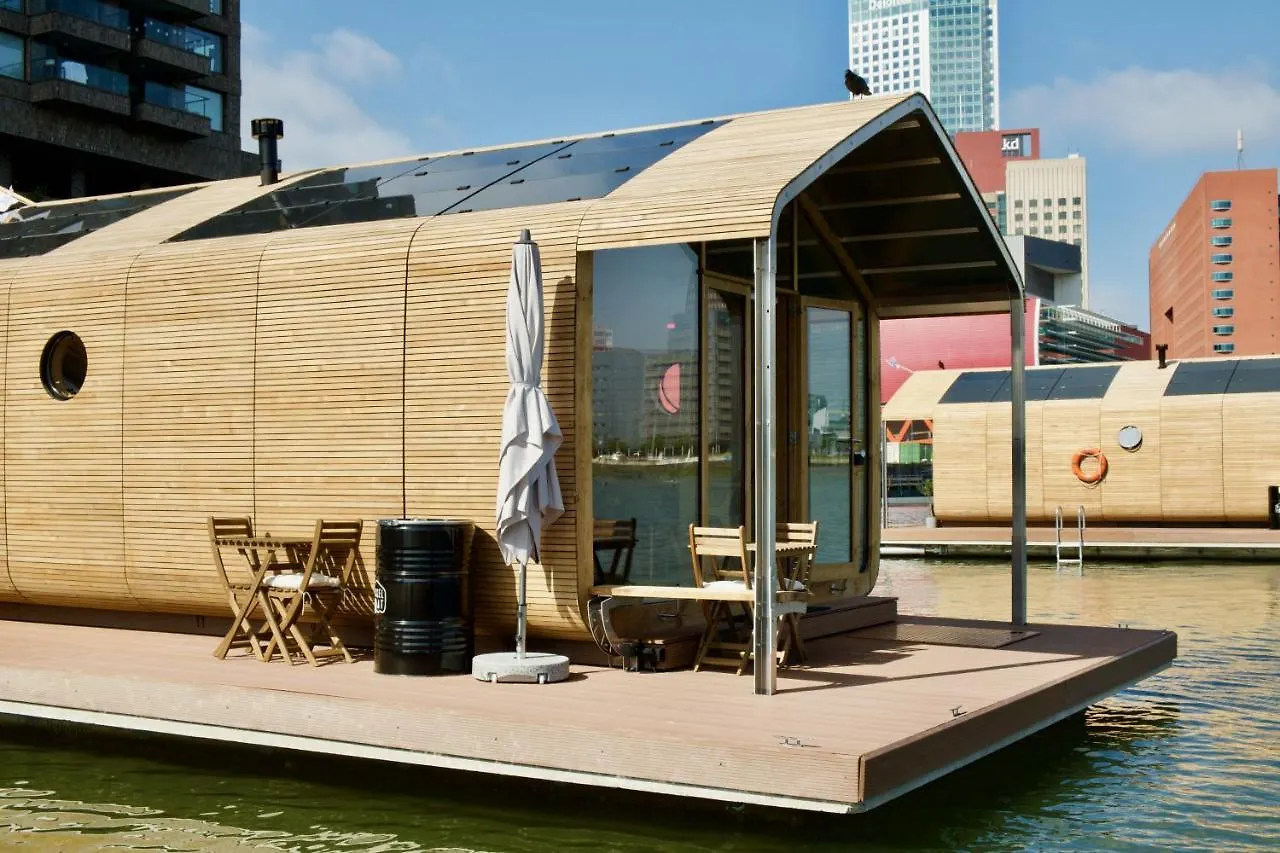 Wikkelboat Nr2 At Floating Rotterdam Rijnhaven Hotel 0*,  Netherlands